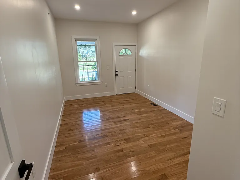 5 Walnut Ave #1 — Photo 6