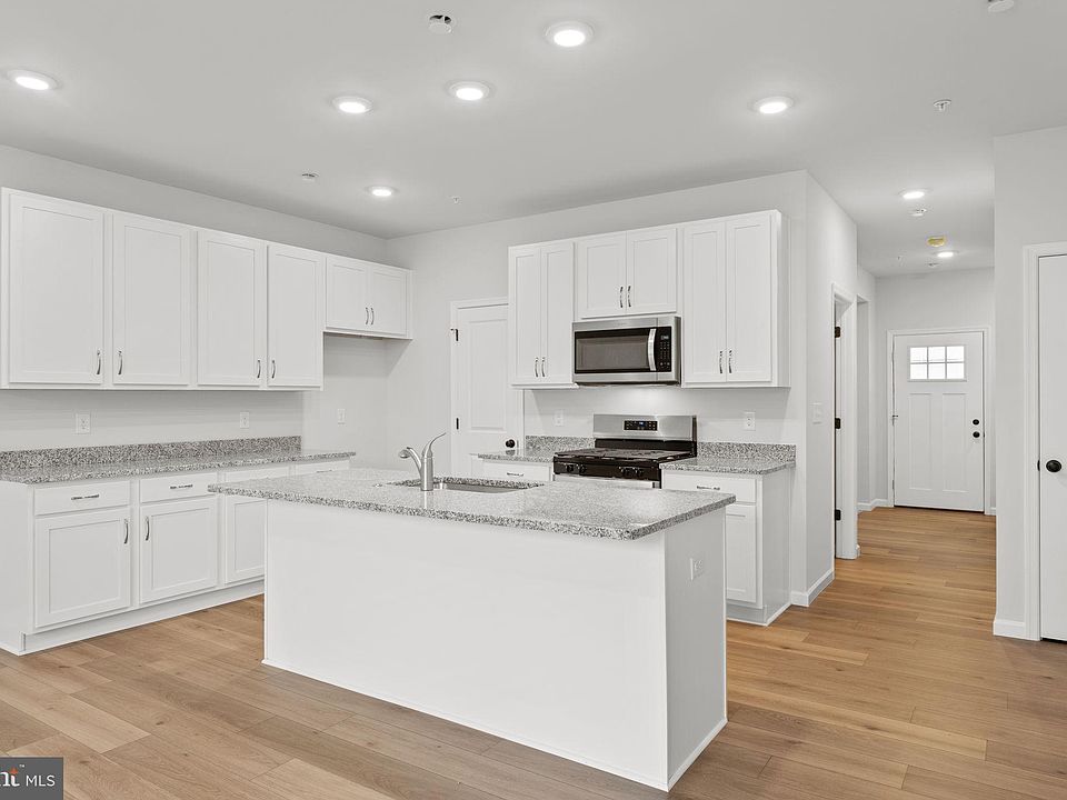 18 N 8th St LOT A09, Perkasie, PA 18944 | Zillow