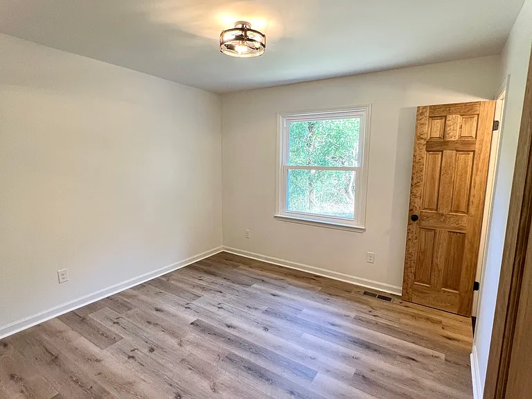 408 E Sheraton Park Rd — Photo 18