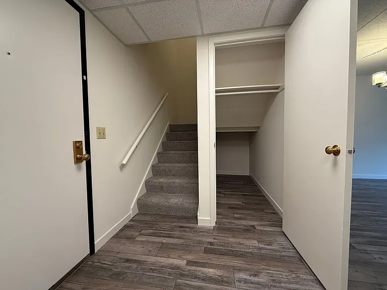 Wingra West Apartments — Photo 50