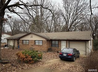 2709 Oakmoore Dr, Poplar Bluff, MO 63901