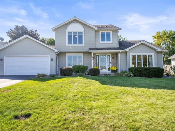 332 Crystal Creek Dr, Rochester, NY 14612