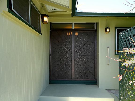 3rd image of 1281 Kumukoa St