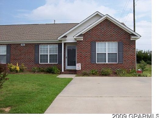 1st image of 2932 Kinsey Loop #B