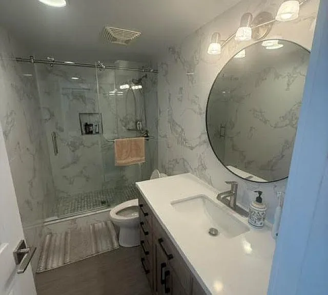 295 Guildford Way #1807 — Photo 10