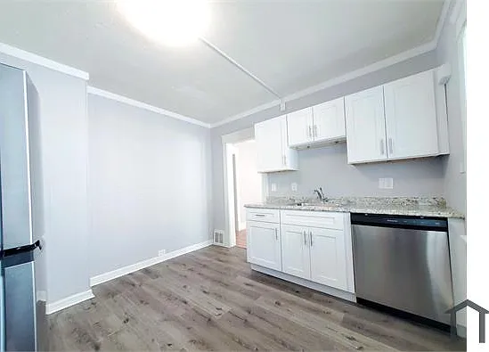 3447 Altamont Ave #1 — Photo 7