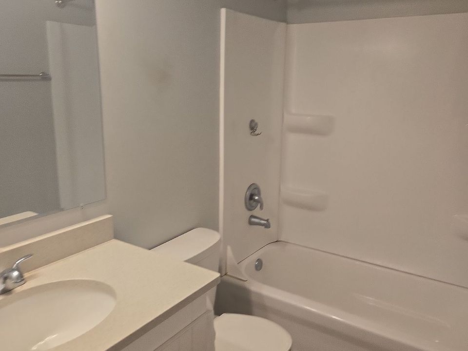 1st image of 308 Heustis St APT 4