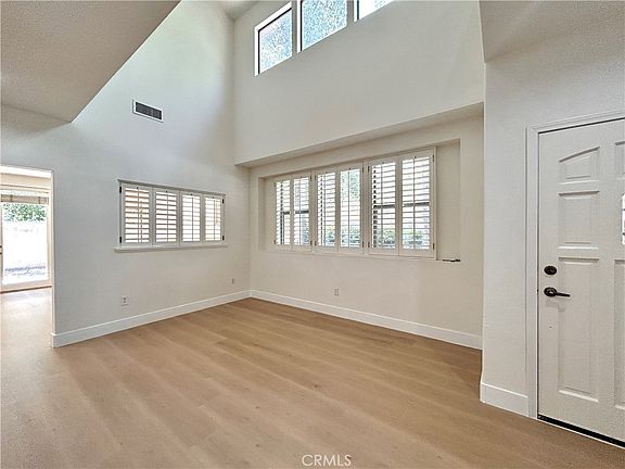 5th image of 14130 Shoreline Dr Unit B