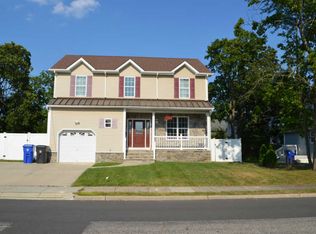 19 Thomas St, Toms River, NJ