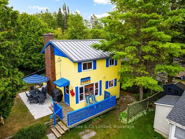206 1st St N, South Bruce Peninsula, ON N0H 2G0