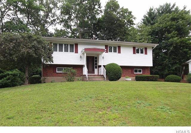 1st image of 32 Albert Dr