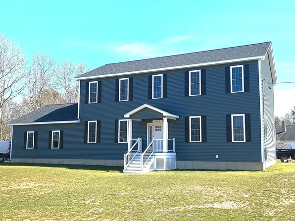 1421 Tremont St, North Dighton, MA 02764