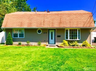 109 W Francis St, Iselin, NJ 08830