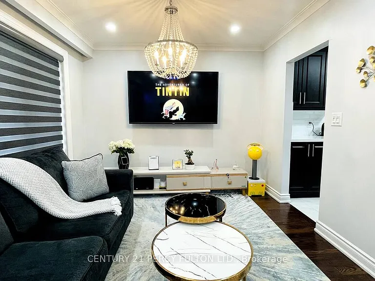 10 Clementine Sq — Photo 6