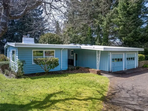 350 SE Penter Ln, Newport, OR 97365