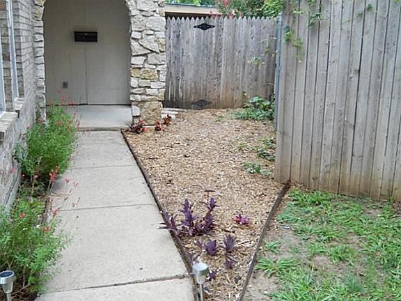 2nd image of 2434 Saint Gregory St