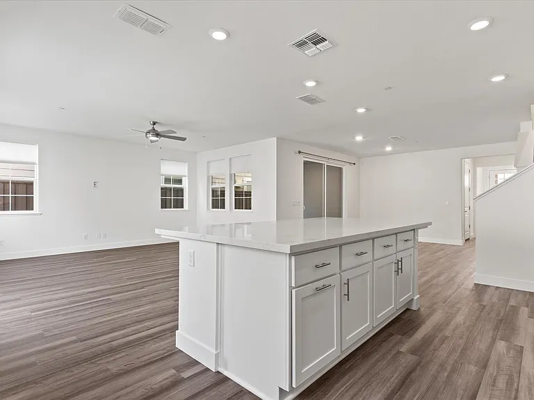 6921 Peak Way — Photo 14