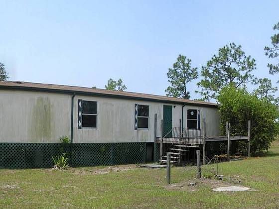 2nd image of 528 Oliver Rd