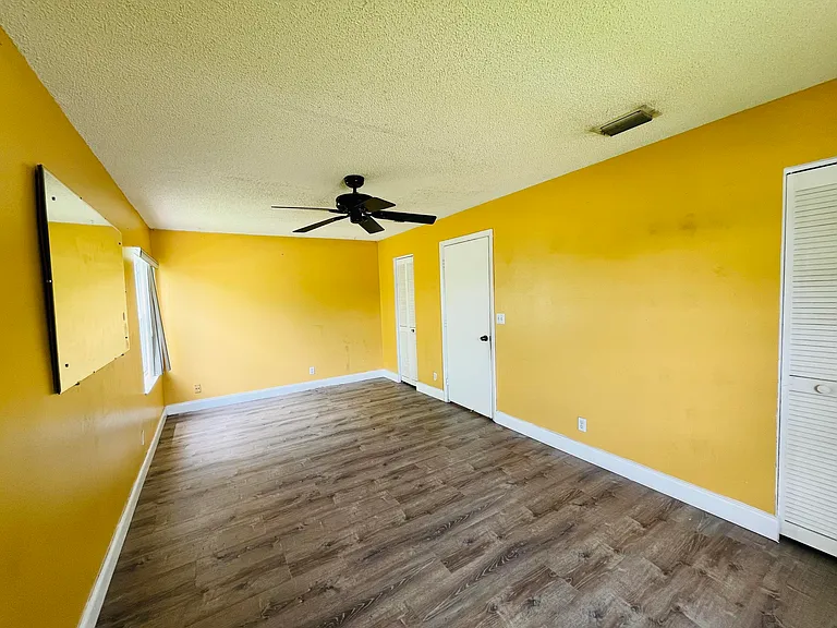 5855 Timber Valley Dr — Photo 11
