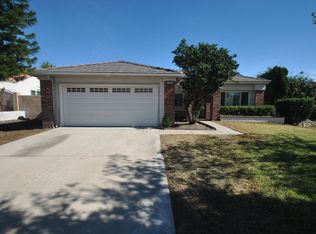 3319 N Live Oak Ave, Rialto, CA 92377