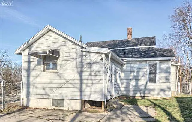 11334 West St — Photo 3