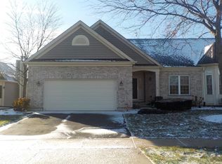 1022 Heron Way, Woodstock, IL 60098