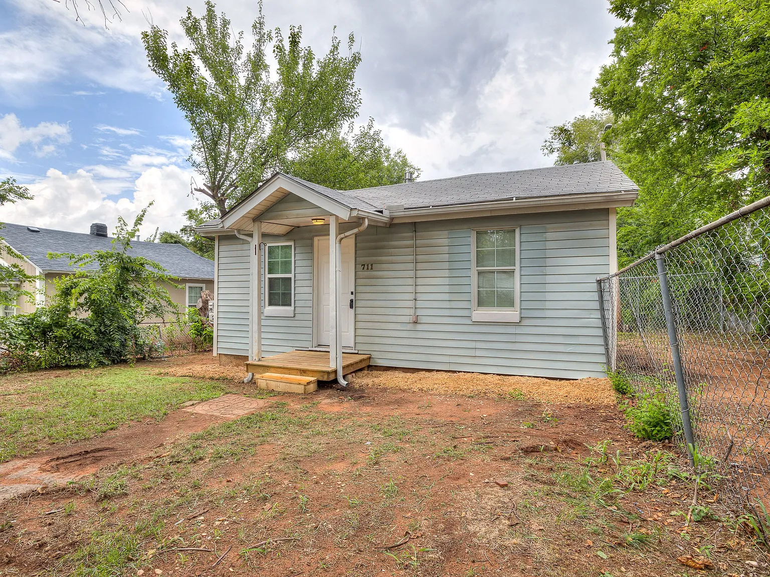 1 bed, 597 sqft, $900 — Photo 3