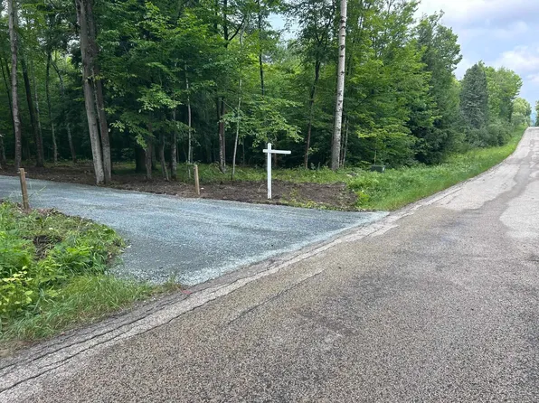 Marek Rd, Pembine, WI 54156