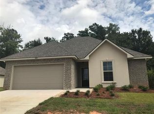 11062 Regency Ave, Hammond, LA 70403