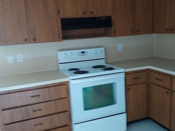 7463 Ricker Kitchen 1