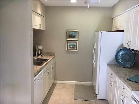 5th image of 1702 Glenhouse Dr #3-310