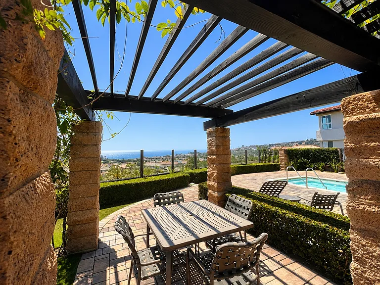 50 Corniche Dr #G — Photo 51