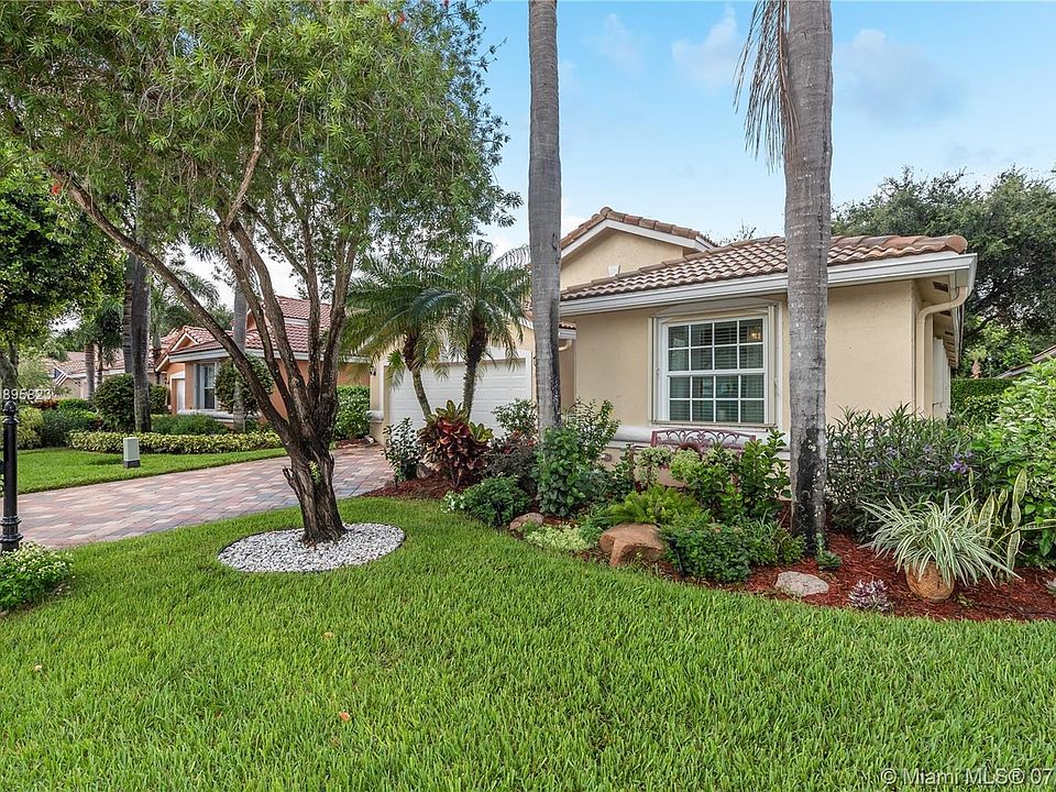 1st image of 12090 Tevere Dr