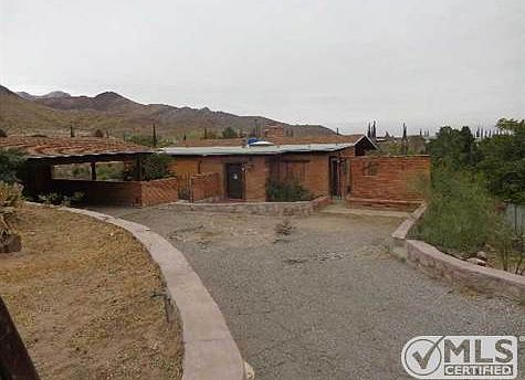 3rd image of 2827 Titanic Ave