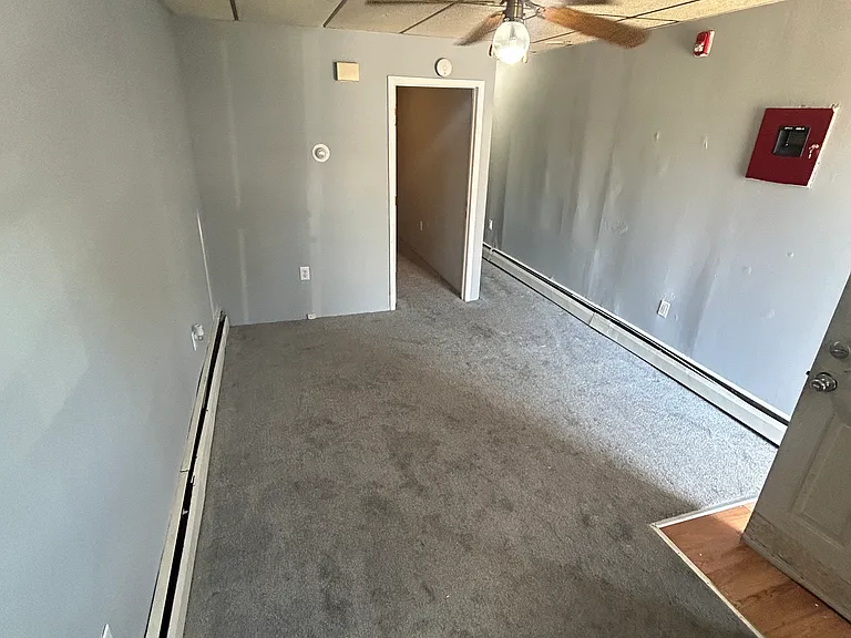 1113 Morton Ave #1/2 — Photo 2