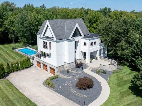 100 Stonesthrow Dr SW, Alexandria, OH 43001