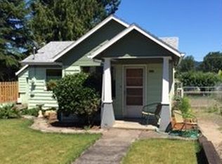 107 E 2nd St, Gaston, OR 97119