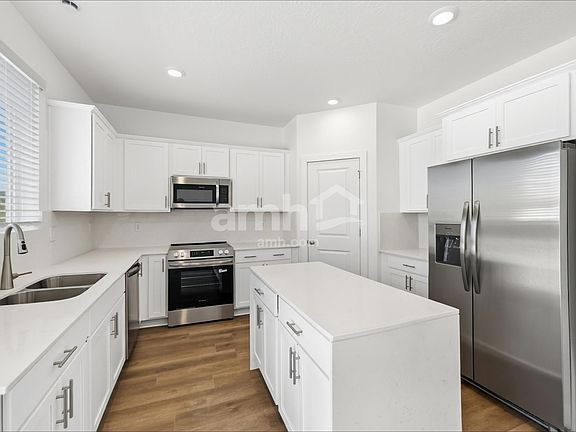 3rd image of 7693 S Castleton Ln