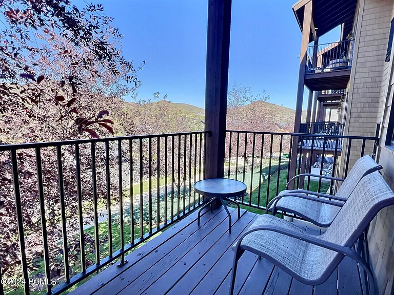 1364 W Stillwater Dr #2053 — Photo 19