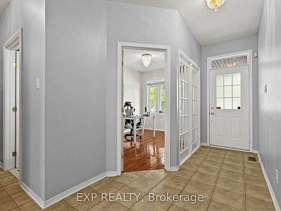 2nd image of 112 Redcliff Ave