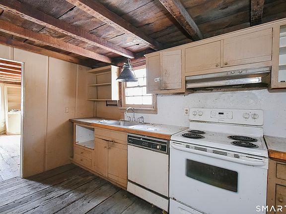 2nd image of 1116 Wallingford Road