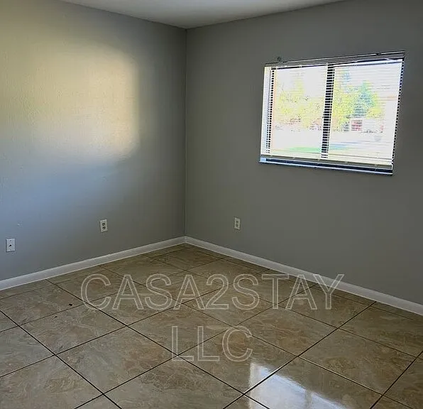 7295-7297 Albany Rd #1 — Photo 4