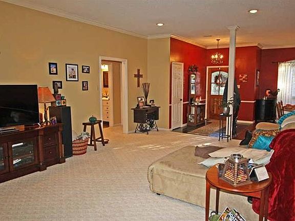 3rd image of 17390 Fishermans Dr