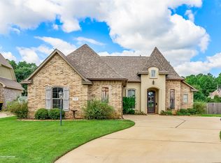 711 Fir Wood Ln, Haughton, LA 71037