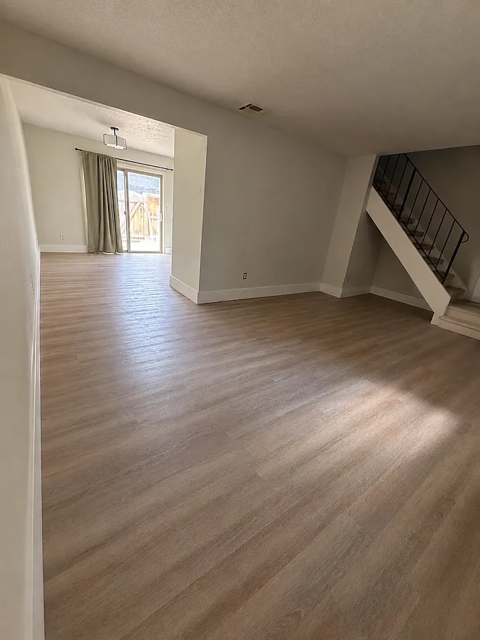2 bed, 1.5 bath, 1014 sqft, $2,100 — Photo 1