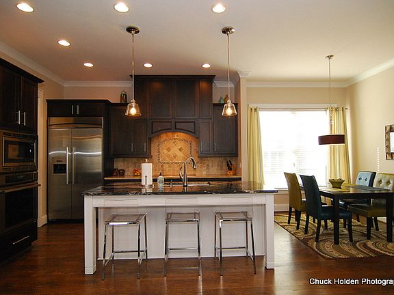 Gourmet Chef's Kitchen