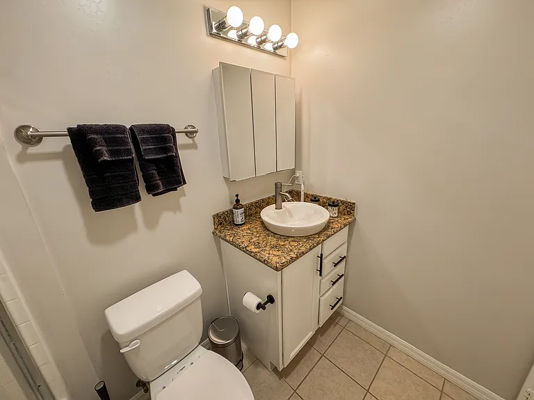 5252 Balboa Arms Dr #177 — Photo 10
