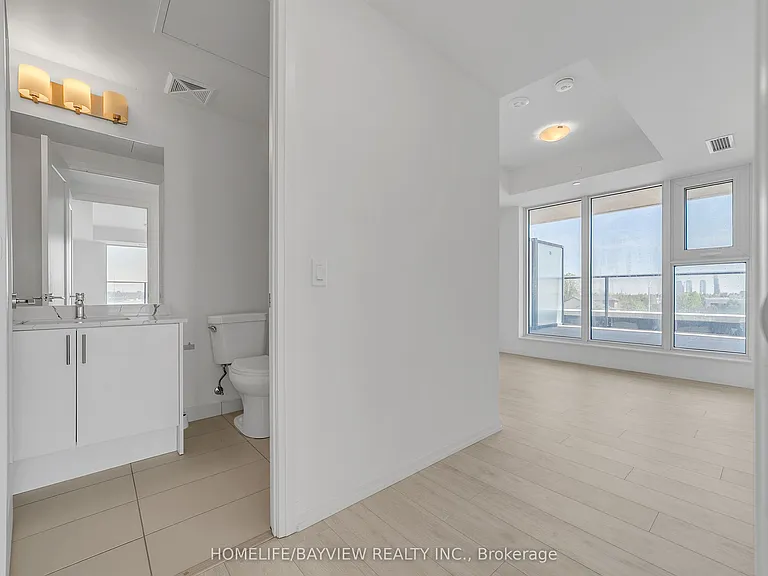 8960 Jane St #228 — Photo 15