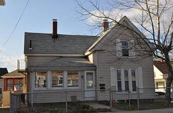 2nd image of 289 School St