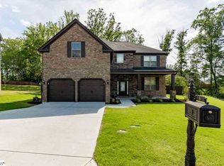 9 Via Roma Ct, Simpsonville, SC 29681